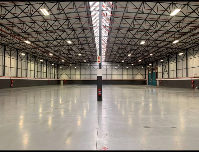 3,450M² FACTORY TO LET IN EPPING INDUSTRIAL